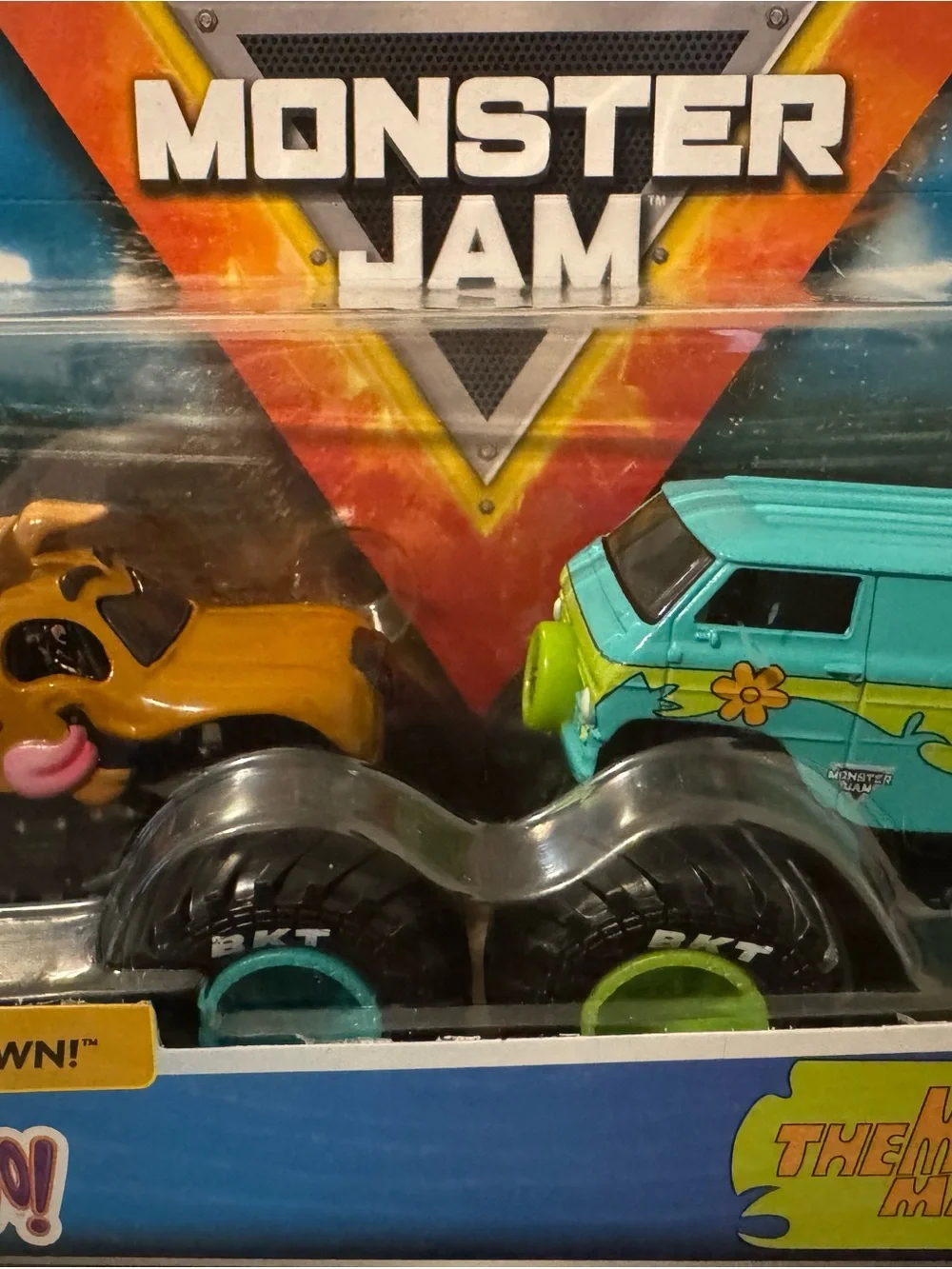 Monster Jam Scooby-Doo Double Down Showdown Toy Set